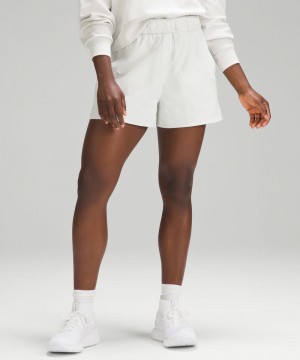 Σορτσ Lululemon Cinchable Waist High-Rise Woven 3.5" γυναικεια Μπεζ | Greece-0459136