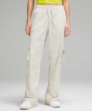 Παντελονι Lululemon Dance Studio Relaxed-Fit Mid-Rise Cargo γυναικεια Μπεζ | Greece-9602153