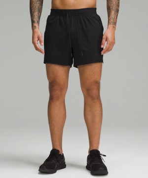 Σορτσ Lululemon License to Train Linerless 5" ανδρικα μαυρα | Greece-0863921