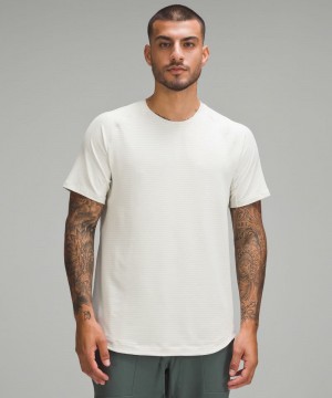 μπλουζακια Lululemon License to Train Short-Sleeve ανδρικα Μπεζ | Greece-9508164