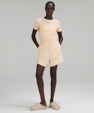 Φορεμα Lululemon Lightweight High-Neck Romper γυναικεια Prosecco | Greece-1098526