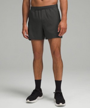 Σορτσ Lululemon Pace Breaker Linerless 5" ανδρικα βαθυ γκρι | Greece-8670295