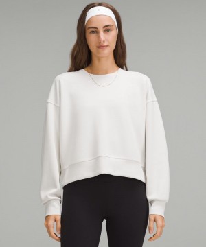 Φουτερ Lululemon Softstreme Perfectly Oversized Cropped Crew γυναικεια Μπεζ | Greece-9780324