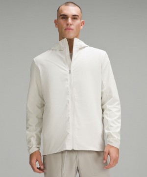 Μπουφαν Lululemon Warp Light Packable ανδρικα Μπεζ | Greece-3128465