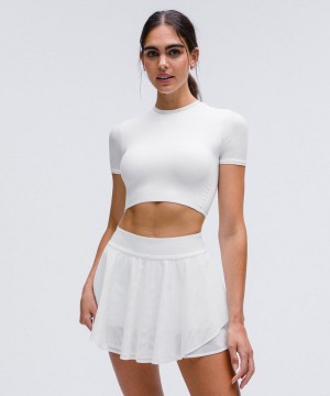 μπλουζακια Lululemon Wundermost Ultra-Soft Nulu Crewneck Cropped γυναικεια ασπρα | Greece-1025734