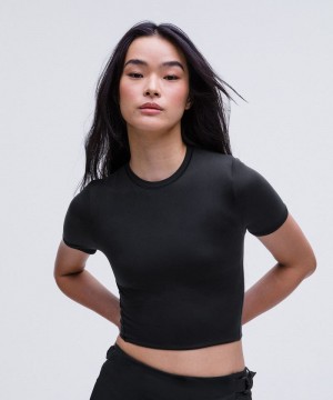 μπλουζακια Lululemon Wundermost Ultra-Soft Nulu Crewneck Cropped γυναικεια μαυρα | Greece-8263759