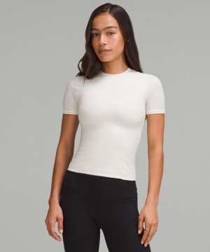 μπλουζακια Lululemon Wundermost Ultra-Soft Nulu Hip-Length Crewneck Shirt γυναικεια Μπεζ | Greece-7354102