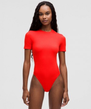 Κορμακια Lululemon Wundermost Ultra-Soft Nulu Short-Sleeve Crew Thong γυναικεια κοκκινα | Greece-8372410
