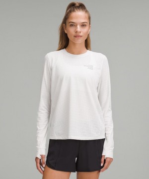 μακρυμανικα μπλουζακια Lululemon Breathable Running Graphic γυναικεια ασπρα | Greece-1057498