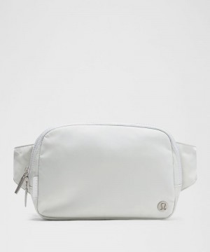 Τσαντα Μεσησ Lululemon Everywhere Large with Long Strap 2L ανδρικα ασπρα | Greece-5278604