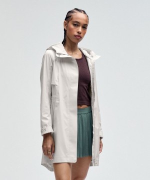 Μπουφάν Βροχής Lululemon Rain Rebel γυναικεια Μπεζ | Greece-2594376