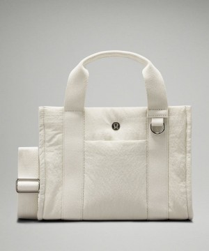 τσάντεσ tote Lululemon Boxy Mini 4.5L γυναικεια Μπεζ | Greece-5739201